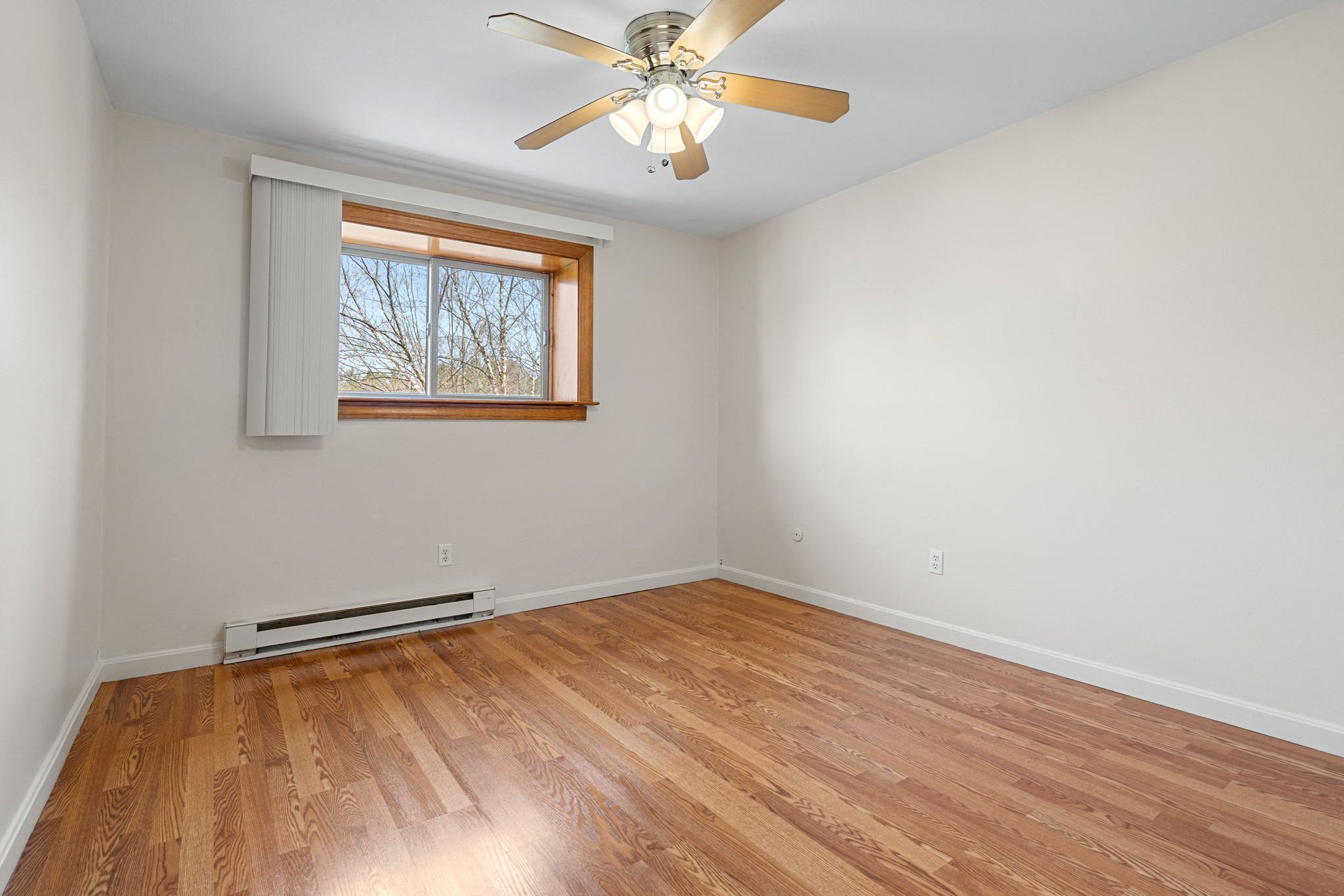 Photos and Video of Windjammer Apartments in Seabrook, NH